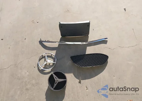 2017 Mercedes-Benz C 350E from USA, damaged, VIN 55SWF4HB4HU218637